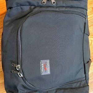 Tom Bihn Aeronaut 45 with packing cubes and Absolute shoulder strap